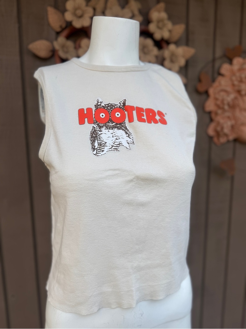 Hooters Cream Tank with Red Logo and Owl Graphic